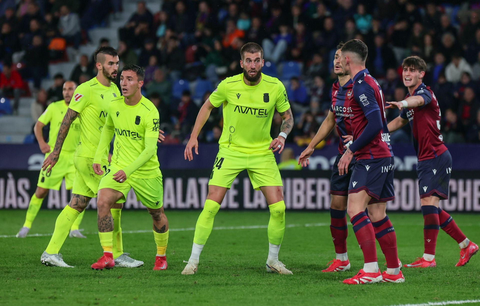 La derrota del Cartagena frente al Levante, en imágenes