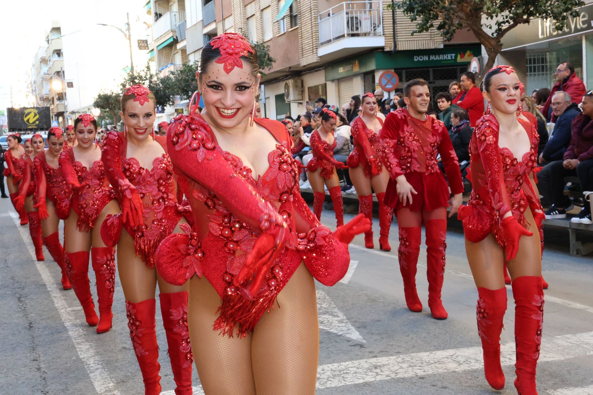 Desfile de Carnaval en Águilas, en imágenes