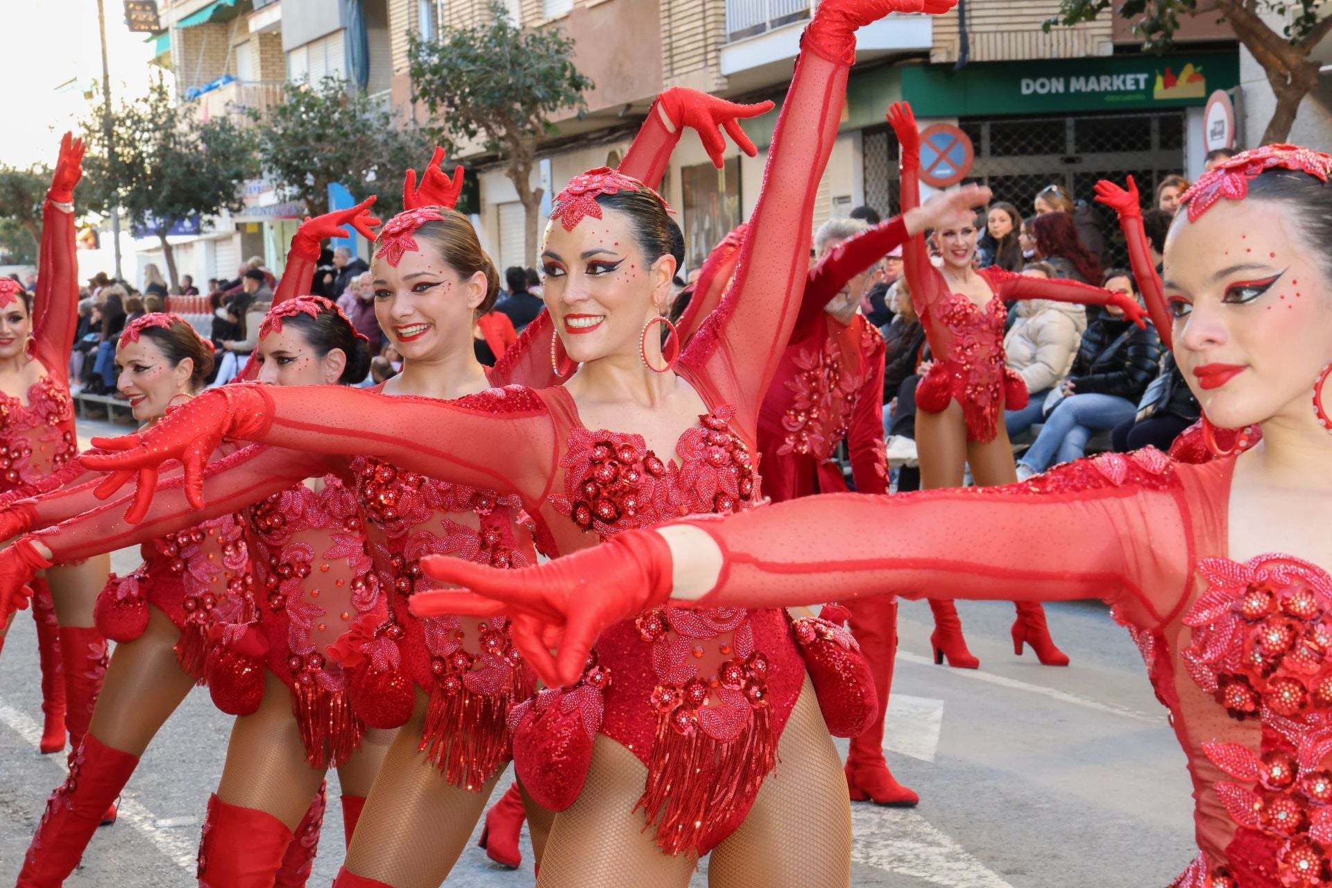 Desfile de Carnaval en Águilas, en imágenes