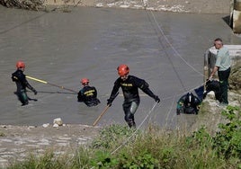 Imágenes del cuarto día de búsqueda de un hombre en el río Segura