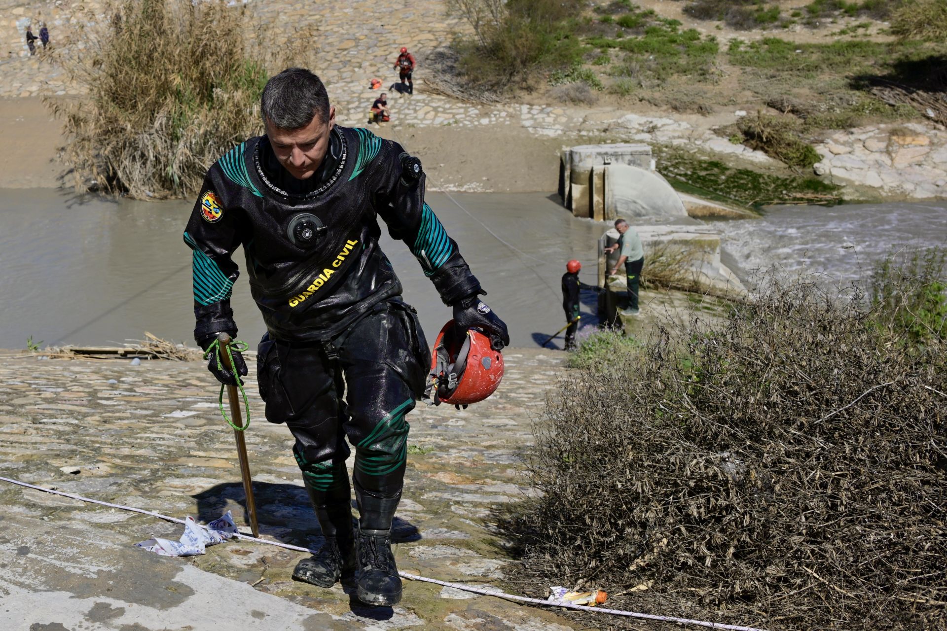 Imágenes del cuarto día de búsqueda de un hombre en el río Segura