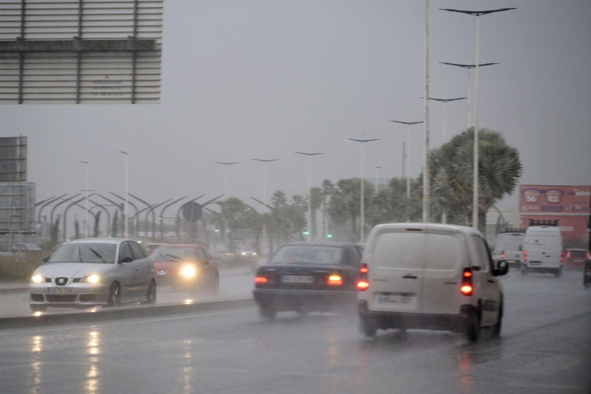 Las imágenes de la tromba de agua que ha afectado a la Región de Murcia este viernes