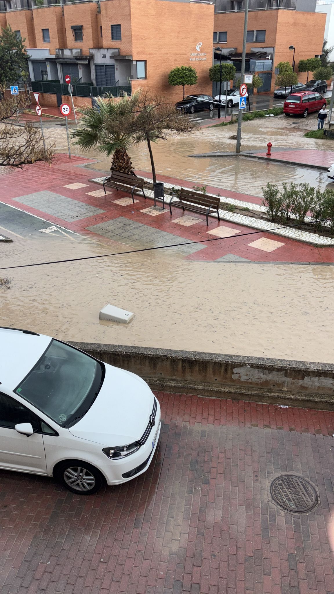 Las imágenes de la tromba de agua que ha afectado a la Región de Murcia este viernes