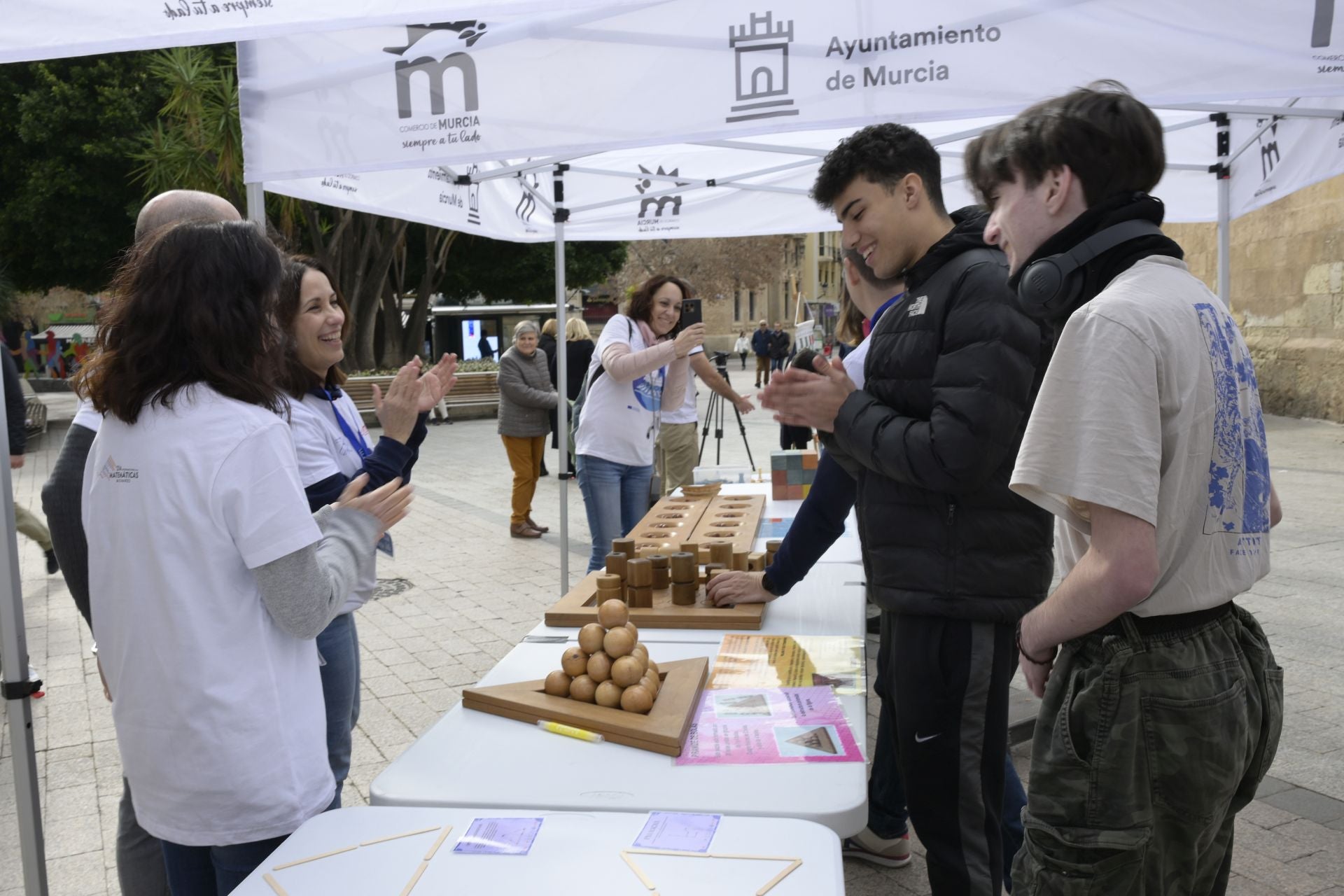 Las Matemáticas toman las calles de Murcia de forma amena