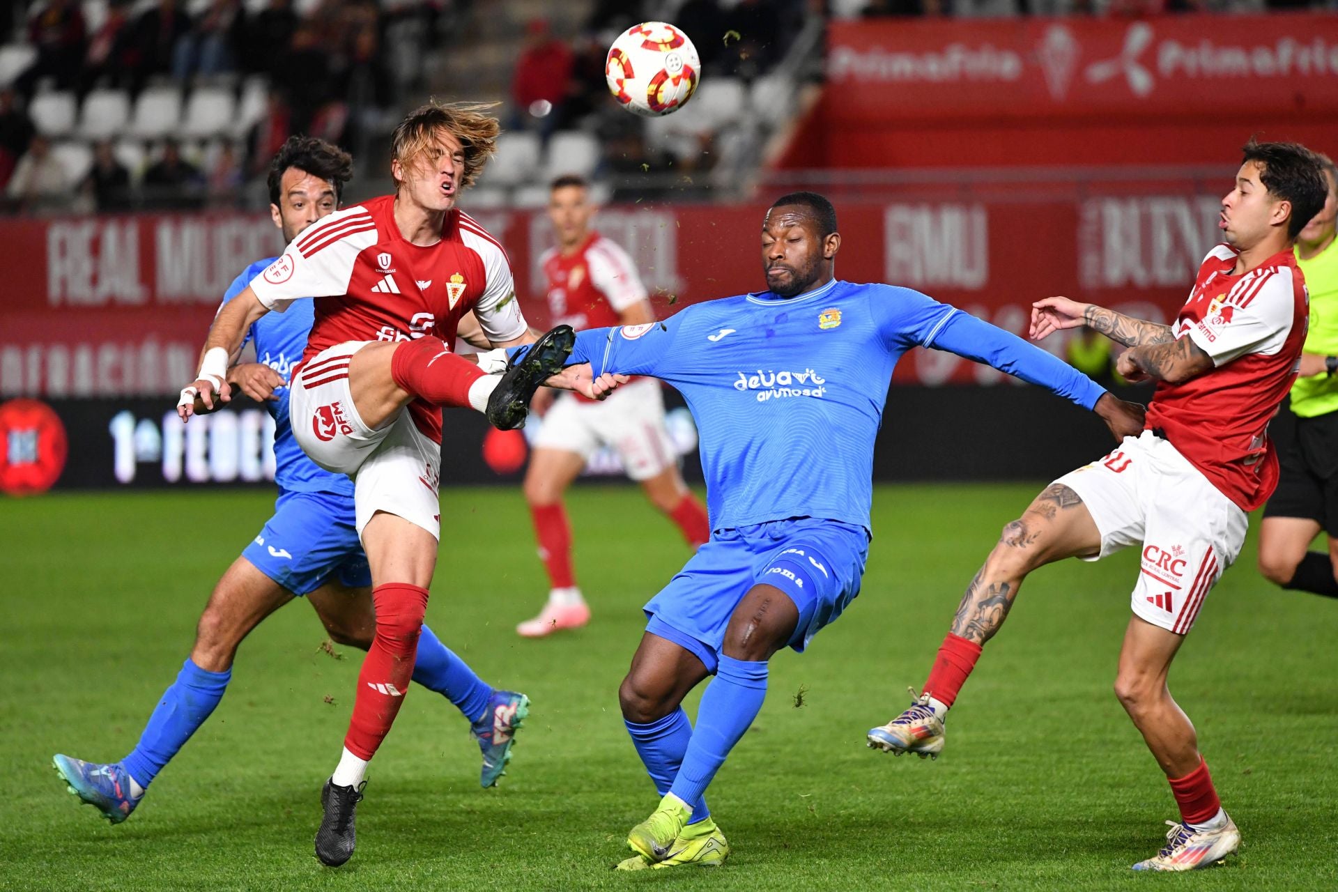 La victoria del Real Murcia frente al Fuenlabrada, en imágenes