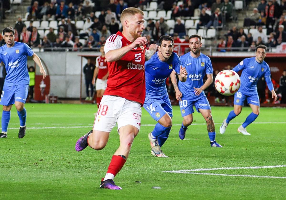 La victoria del Real Murcia frente al Fuenlabrada, en imágenes