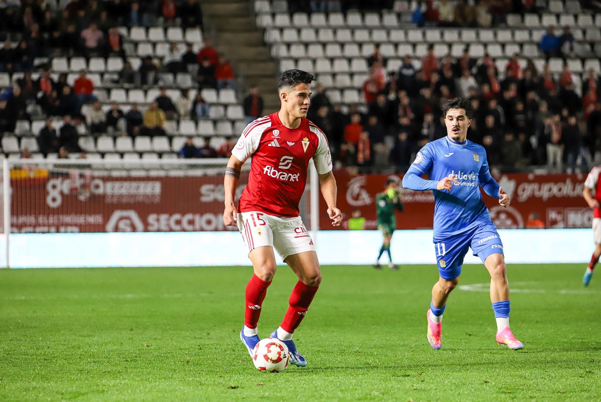 La victoria del Real Murcia frente al Fuenlabrada, en imágenes