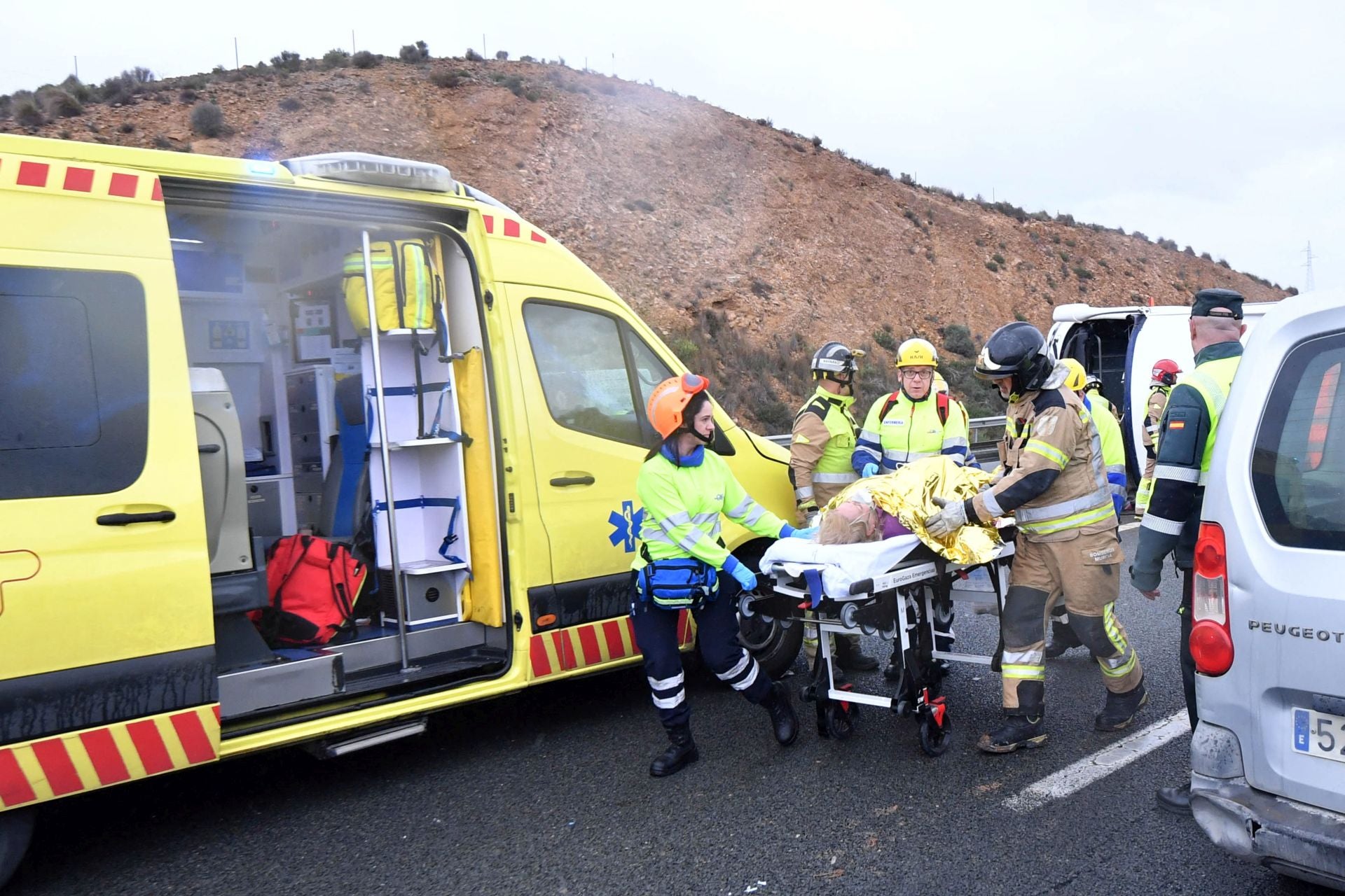 Las imágenes del accidente de autobús en la autovía A-7 en Murcia