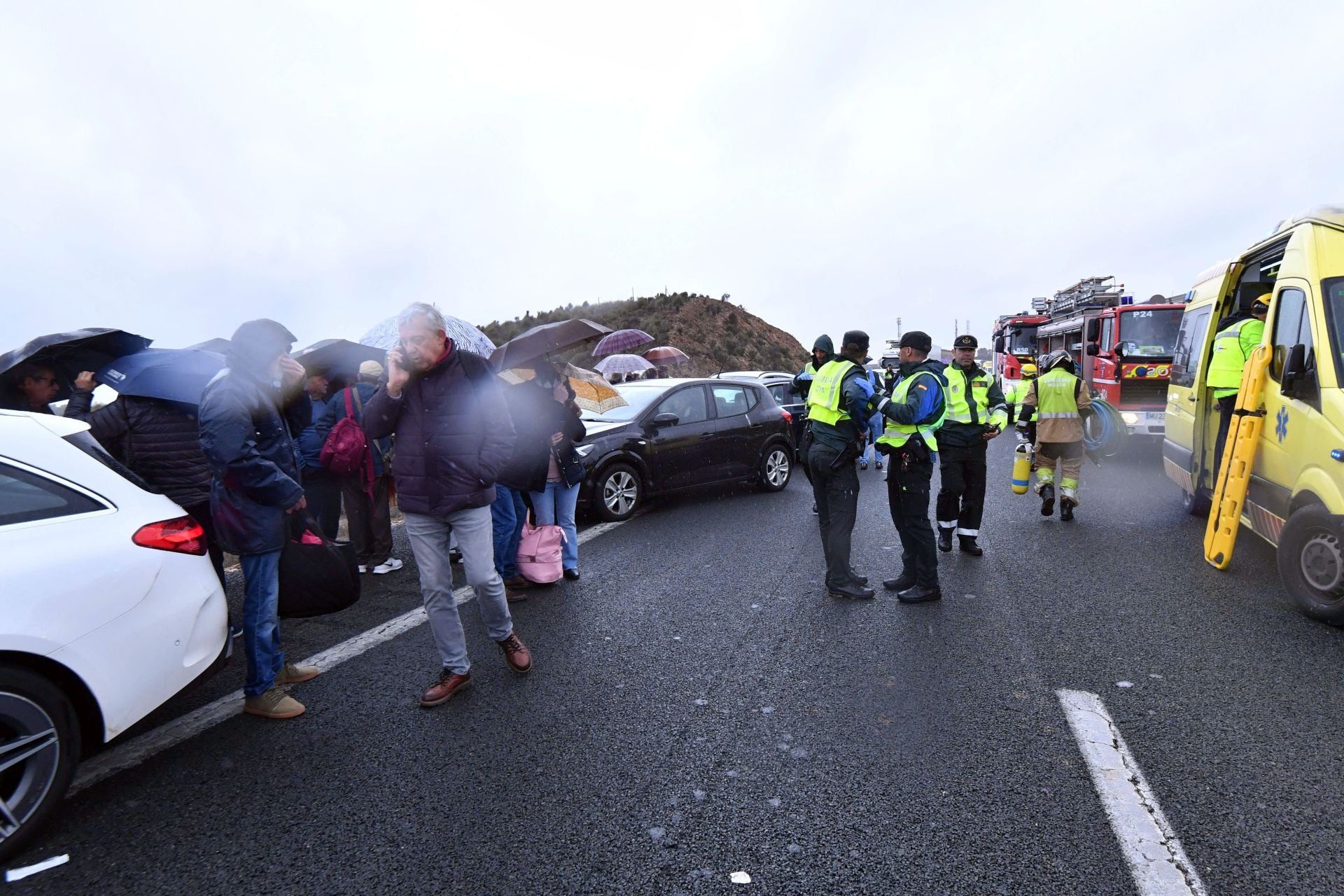 Las imágenes del accidente de autobús en la autovía A-7 en Murcia