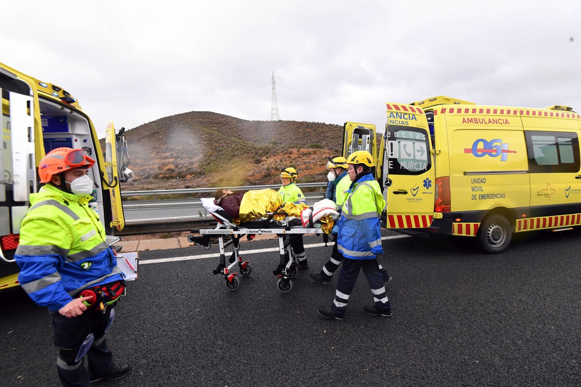 Las imágenes del accidente de autobús en la autovía A-7 en Murcia