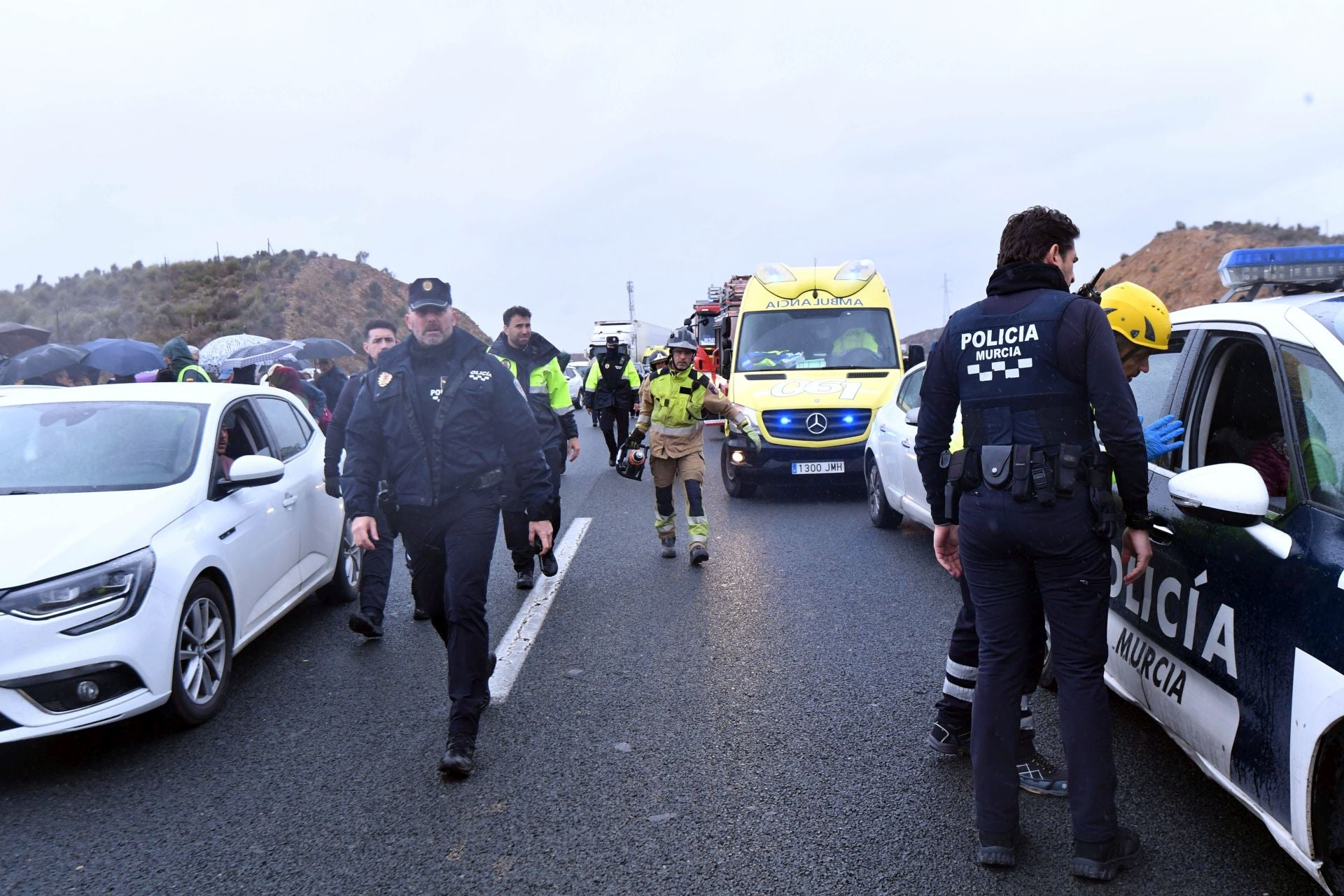 Las imágenes del accidente de autobús en la autovía A-7 en Murcia