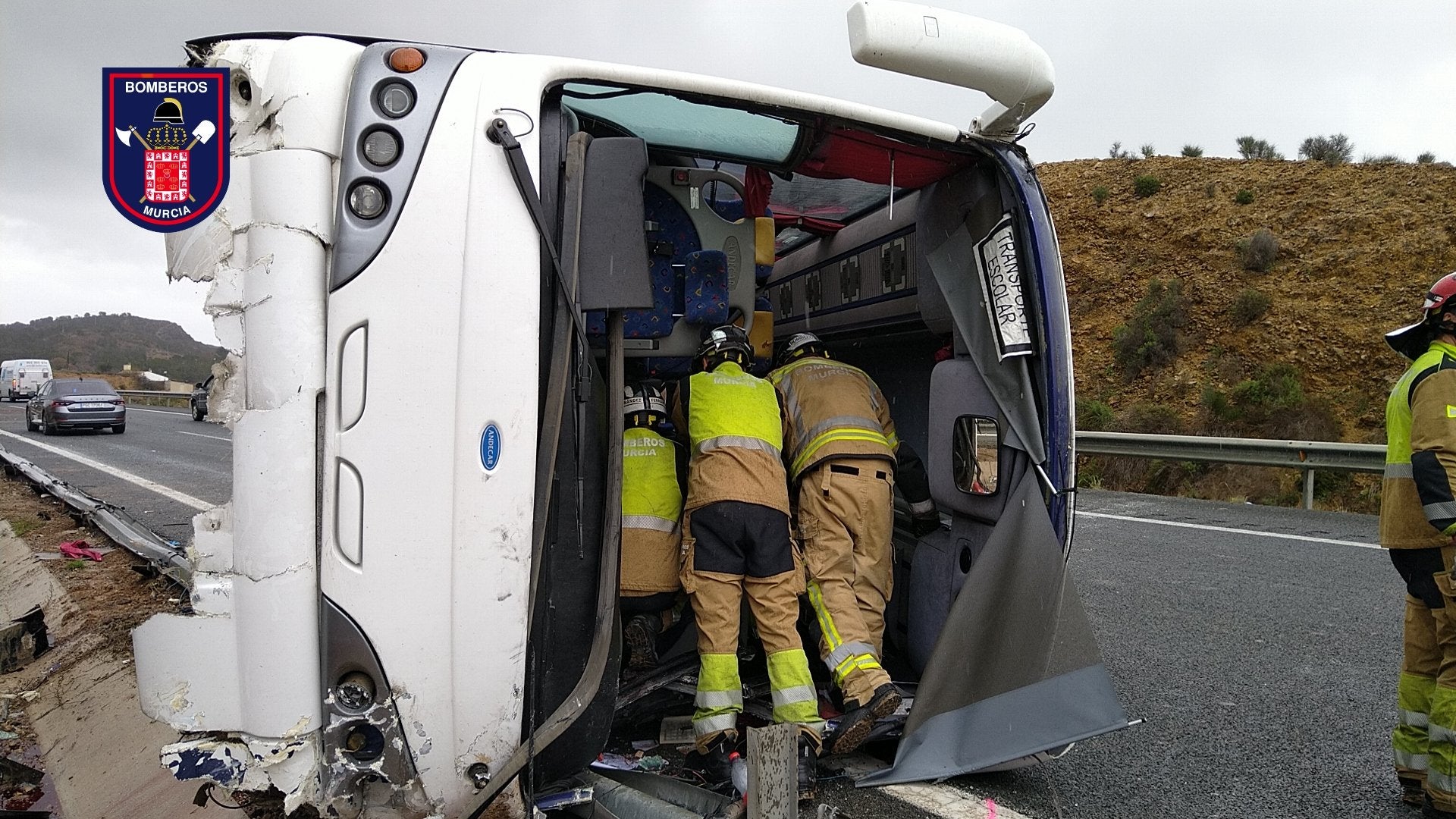 Las imágenes del accidente de autobús en la autovía A-7 en Murcia