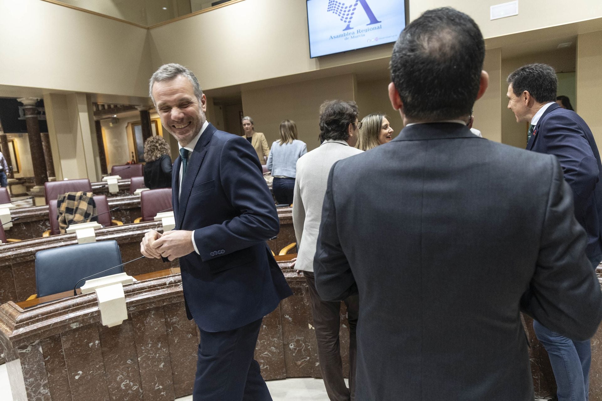 El Pleno de la Asamblea Regional de este viernes, en imágenes