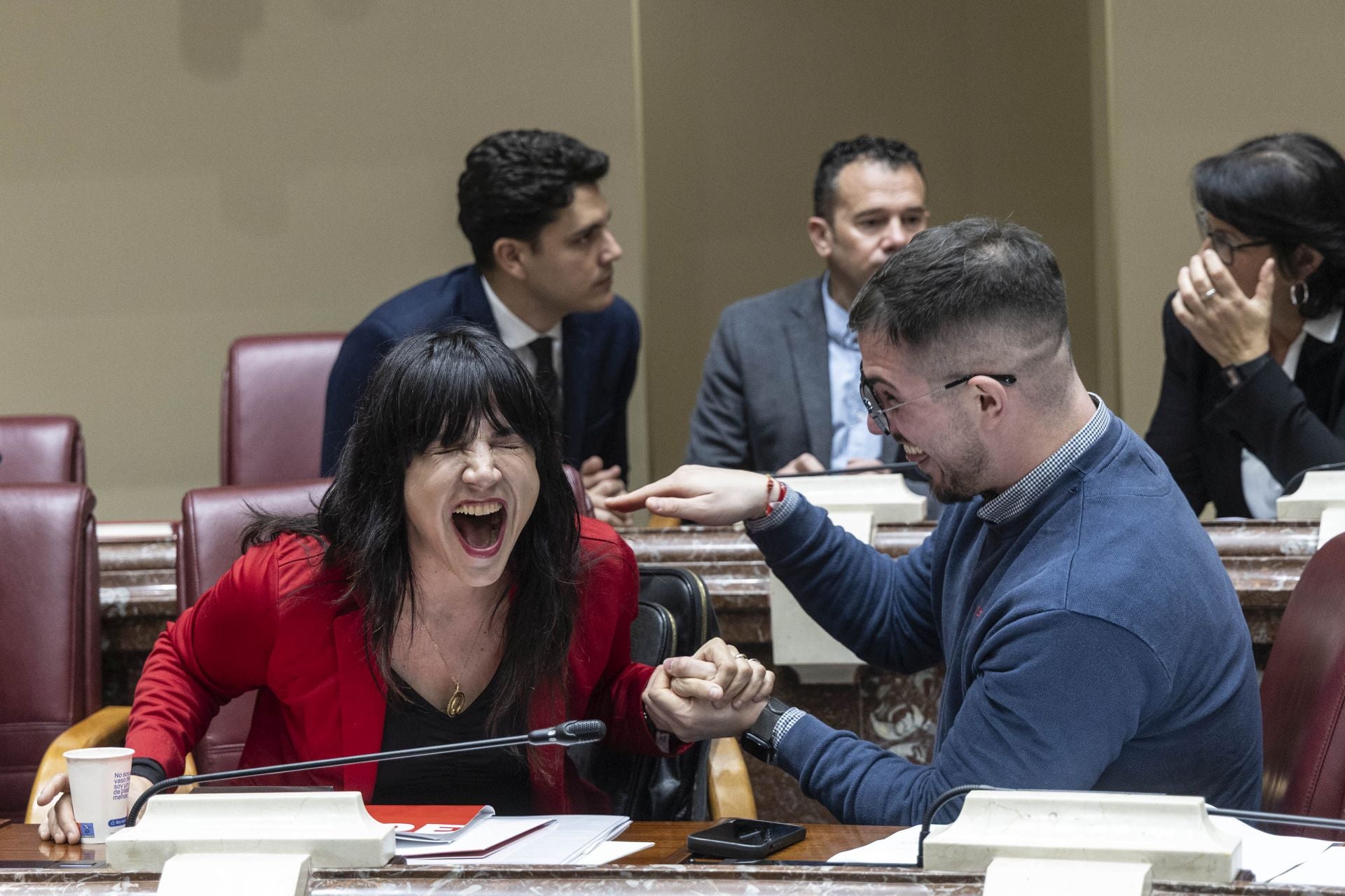 El Pleno de la Asamblea Regional de este viernes, en imágenes