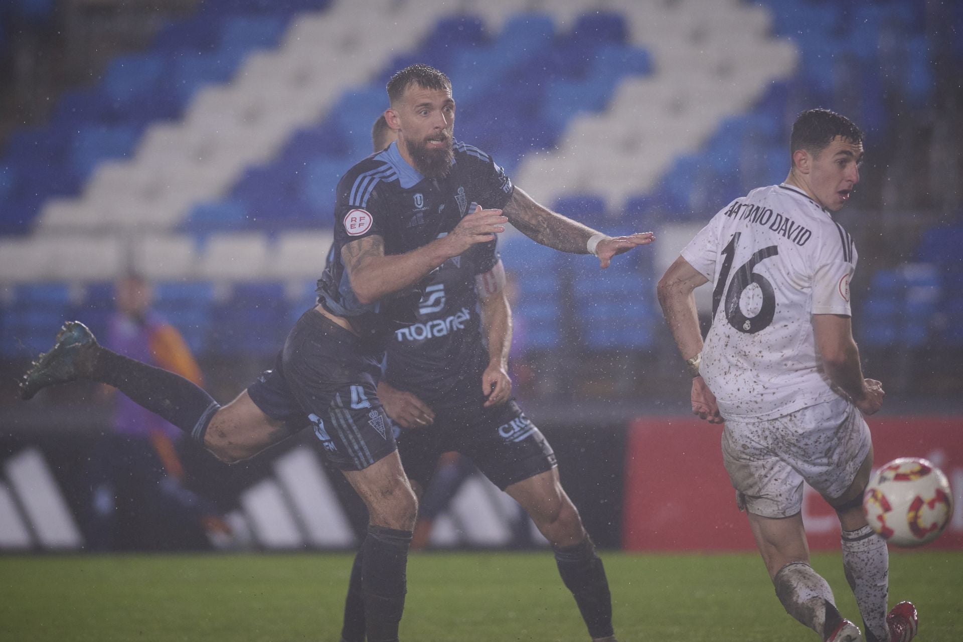 El empate del Real Murcia frente al Real Madrid Castilla, en imágenes