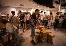La tienda de Amazon ubicada en el Carrefour de Atalayas de Murcia, en una imagen de archivo.