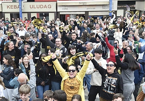 En imágenes, Alcantarilla celebra el título del Jairis