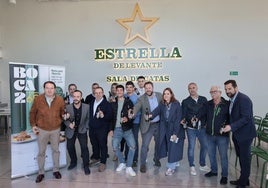 Presentación de la ruta en las instalaciones de Estrella de Levante, en Murcia.