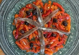 Pimientos asados con anchoa. Restaurante de Oriente
