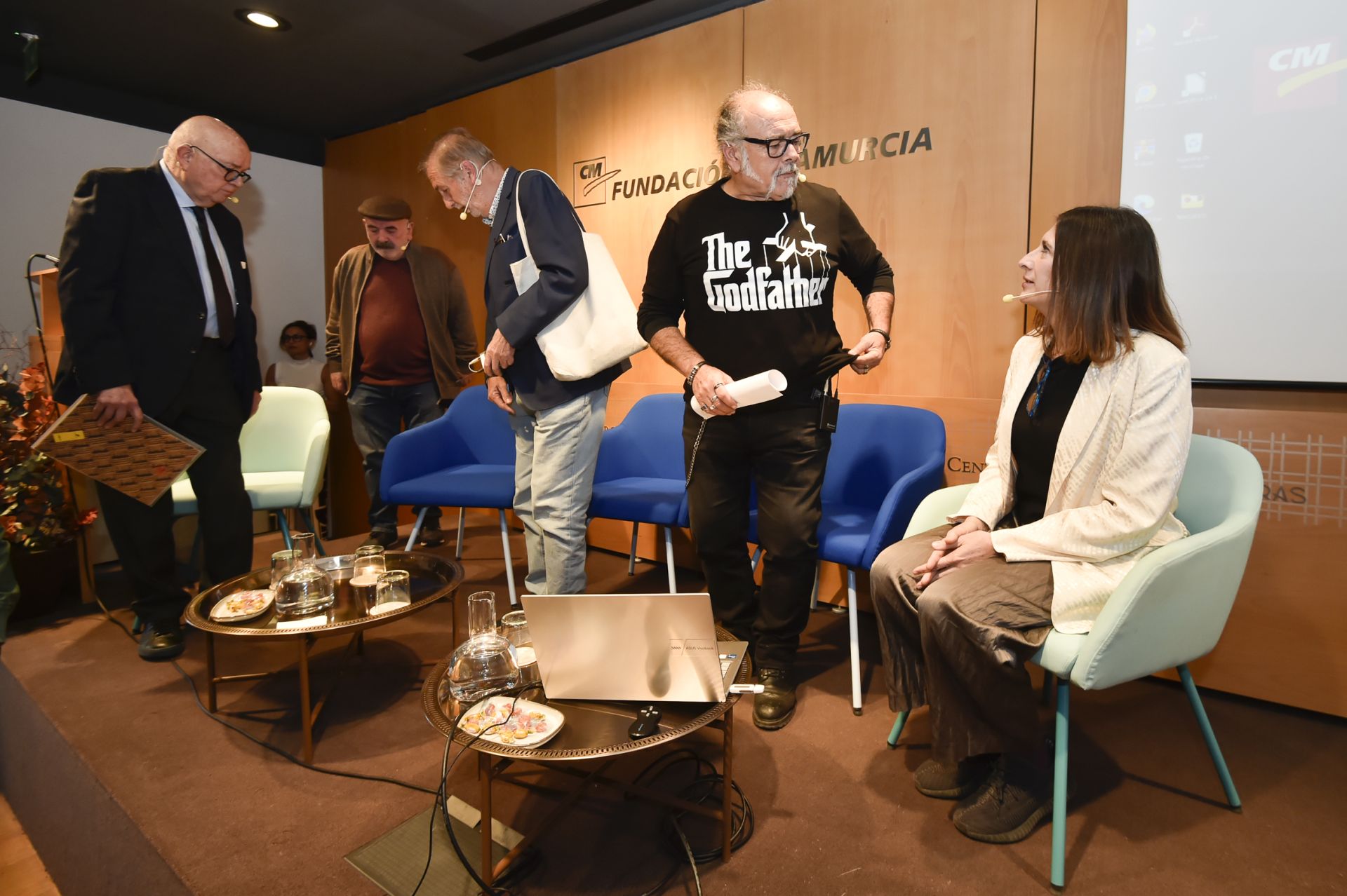 En imágenes, la mesa redonda &#039;¿Hubo movida cultural en Murcia?&#039; de José Manuel Garrido