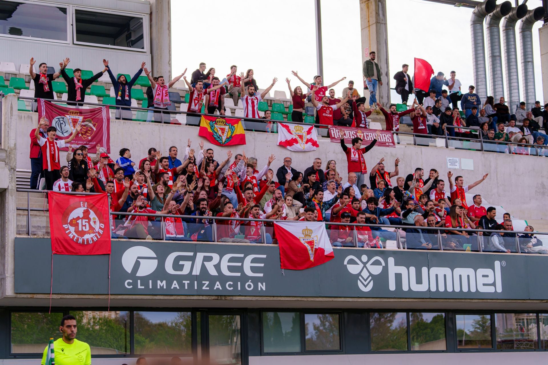 La victoria del Real Murcia frente el Betis Deportivo, en imágenes