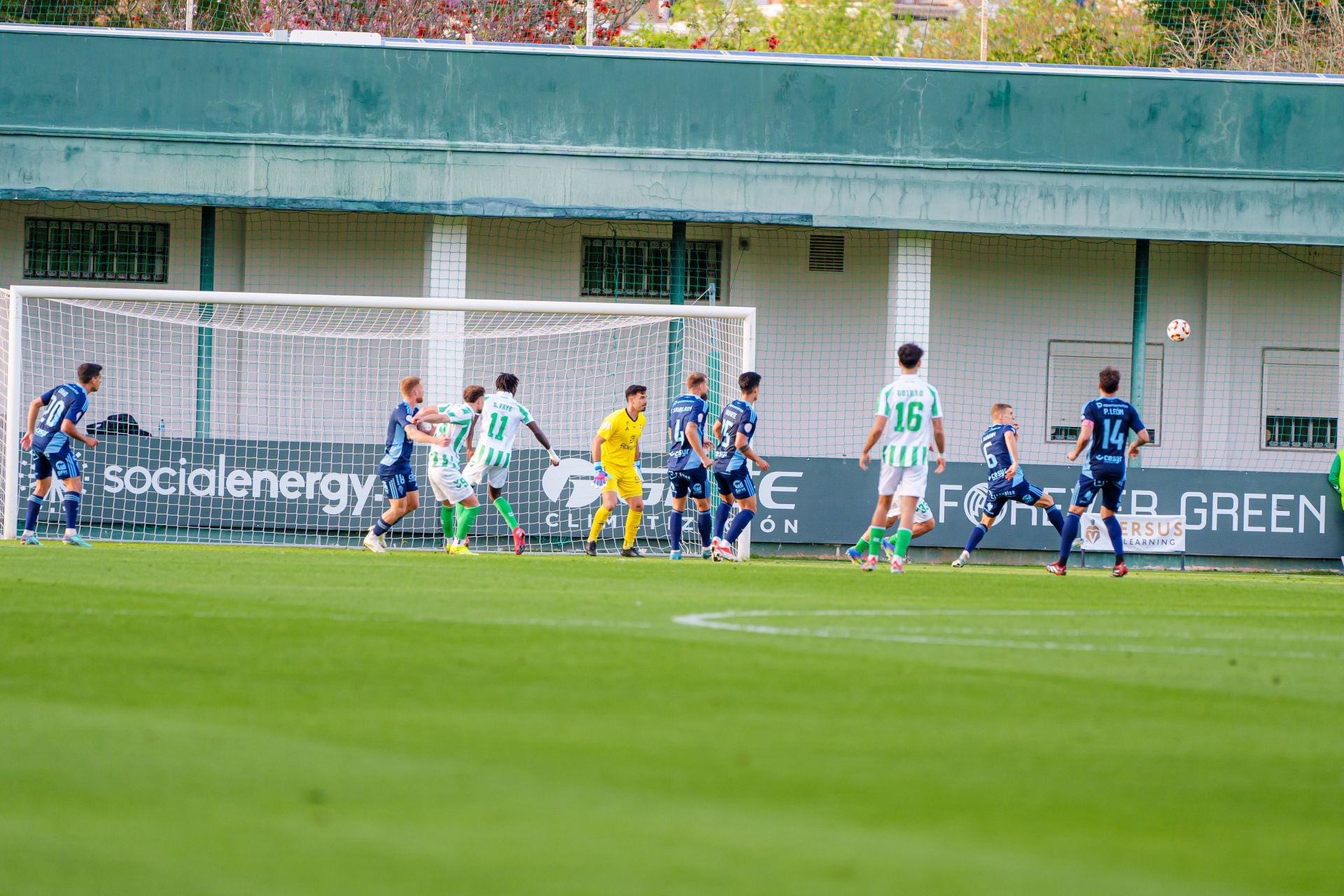 La victoria del Real Murcia frente el Betis Deportivo, en imágenes