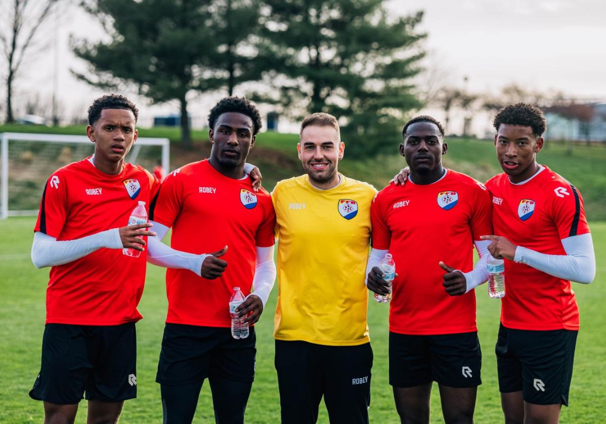 El murciano que revolucionó el fútbol en la isla de Bonaire