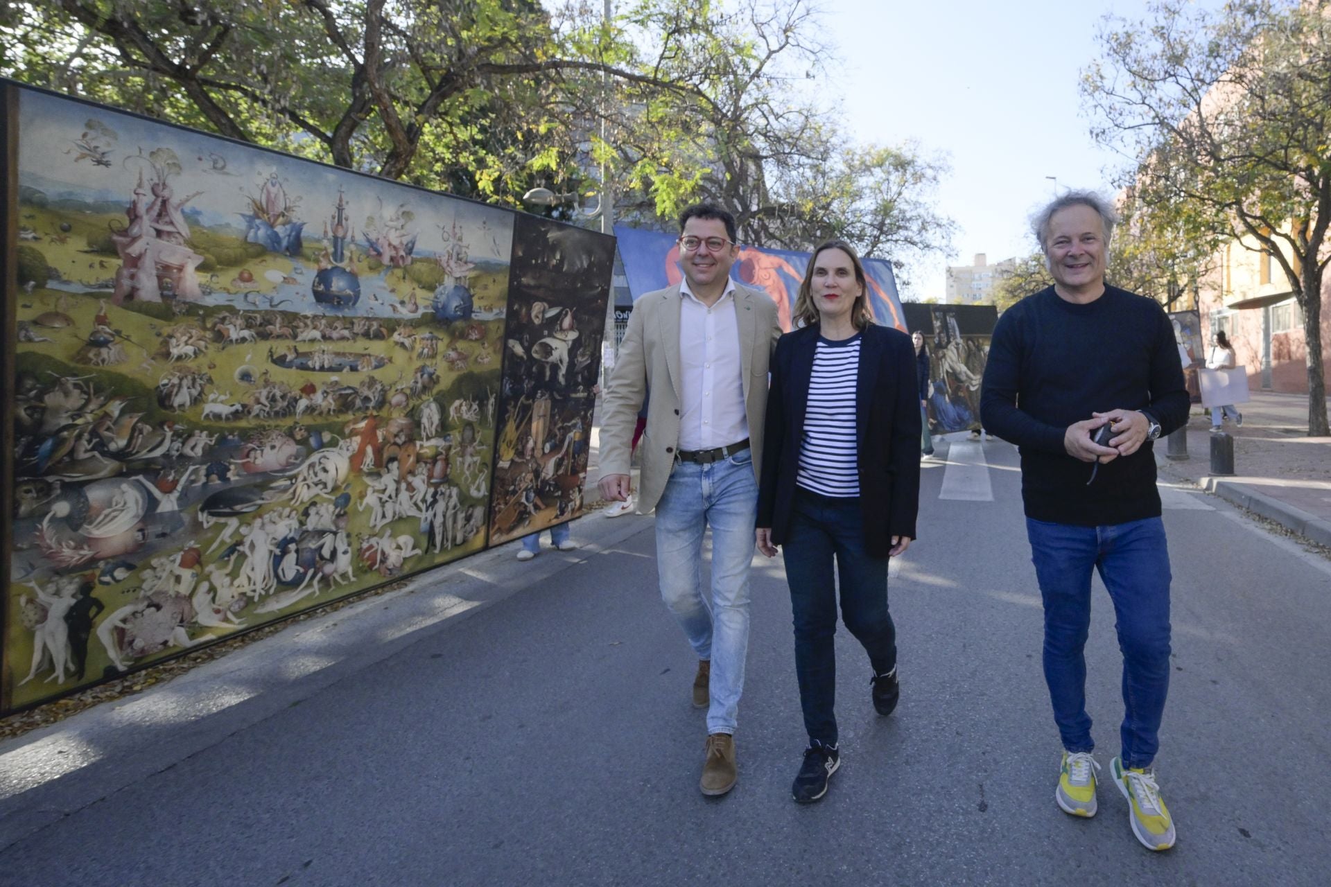 Los alumnos del IES La Flota pasean el arte por las calles de Murcia