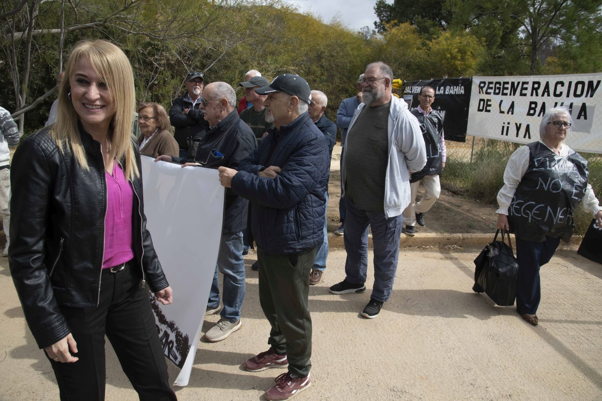 La manifestación con motivo de la reunión para la regeneración de la bahía de Portmán, en imágenes
