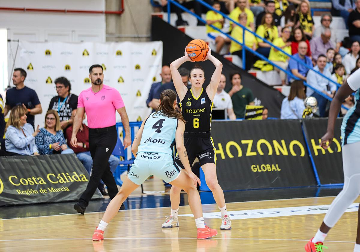 Aina Ayuso, en el último partido del Jairis.