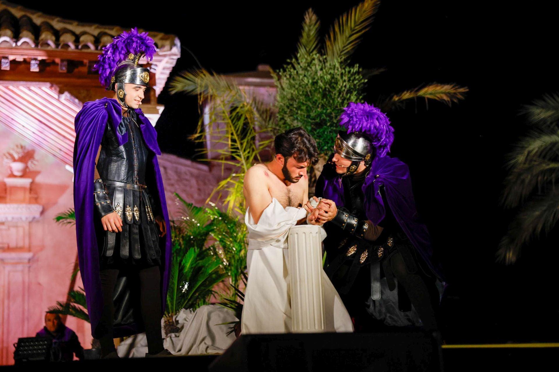 Las imágenes del vía crucis viviente de Lorca