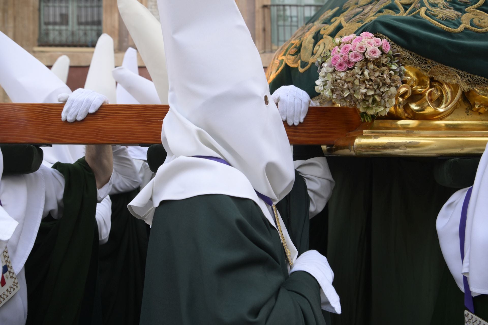 La procesión del Rescate y la Esperanza del Martes Santo en Murcia, en imágenes