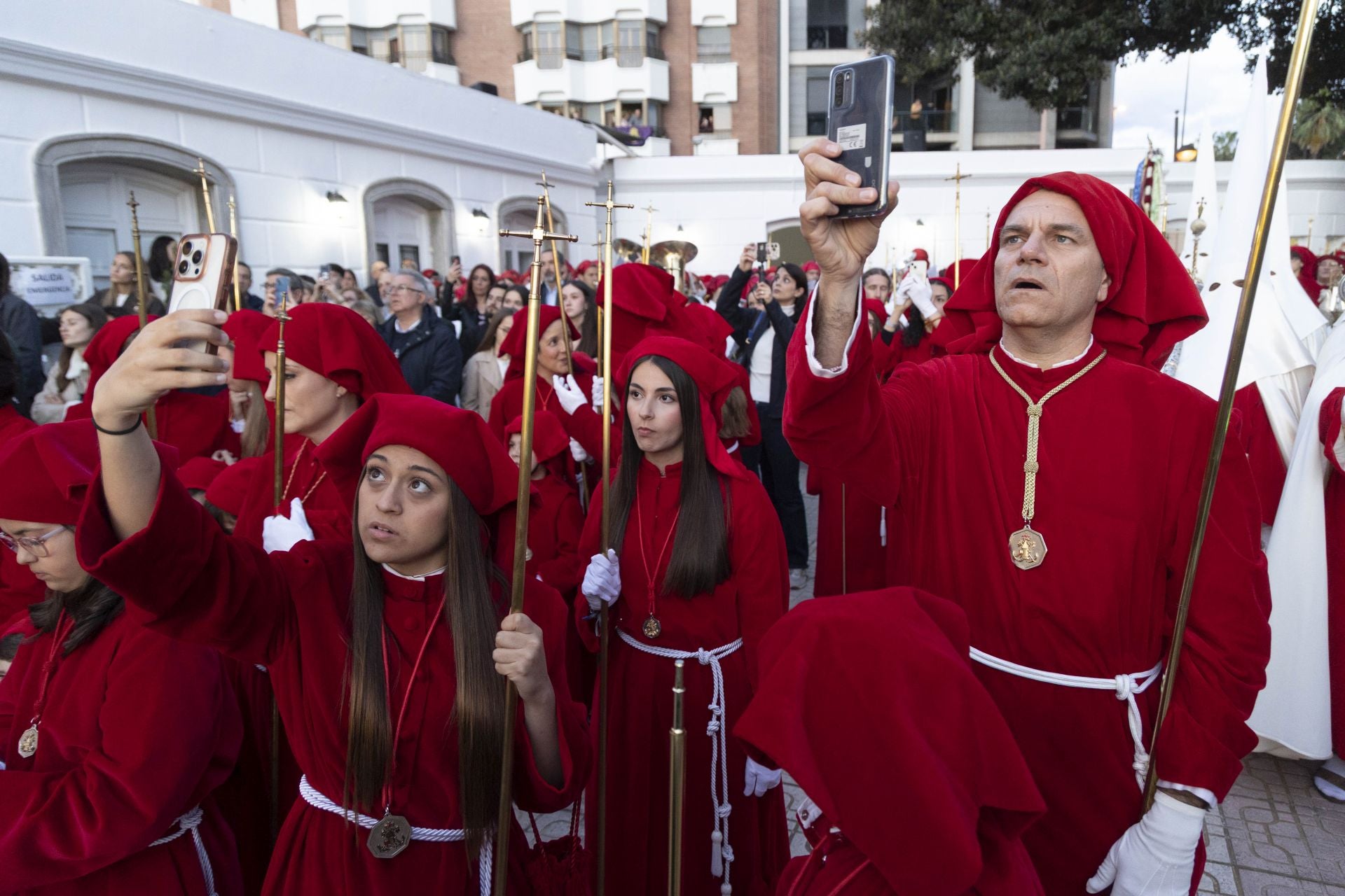 Las imágenes de los traslados del Martes Santo en Cartagena