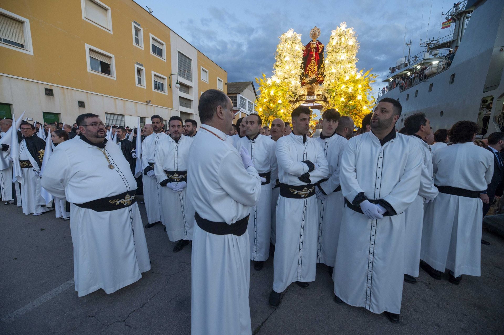 Las imágenes de los traslados del Martes Santo en Cartagena