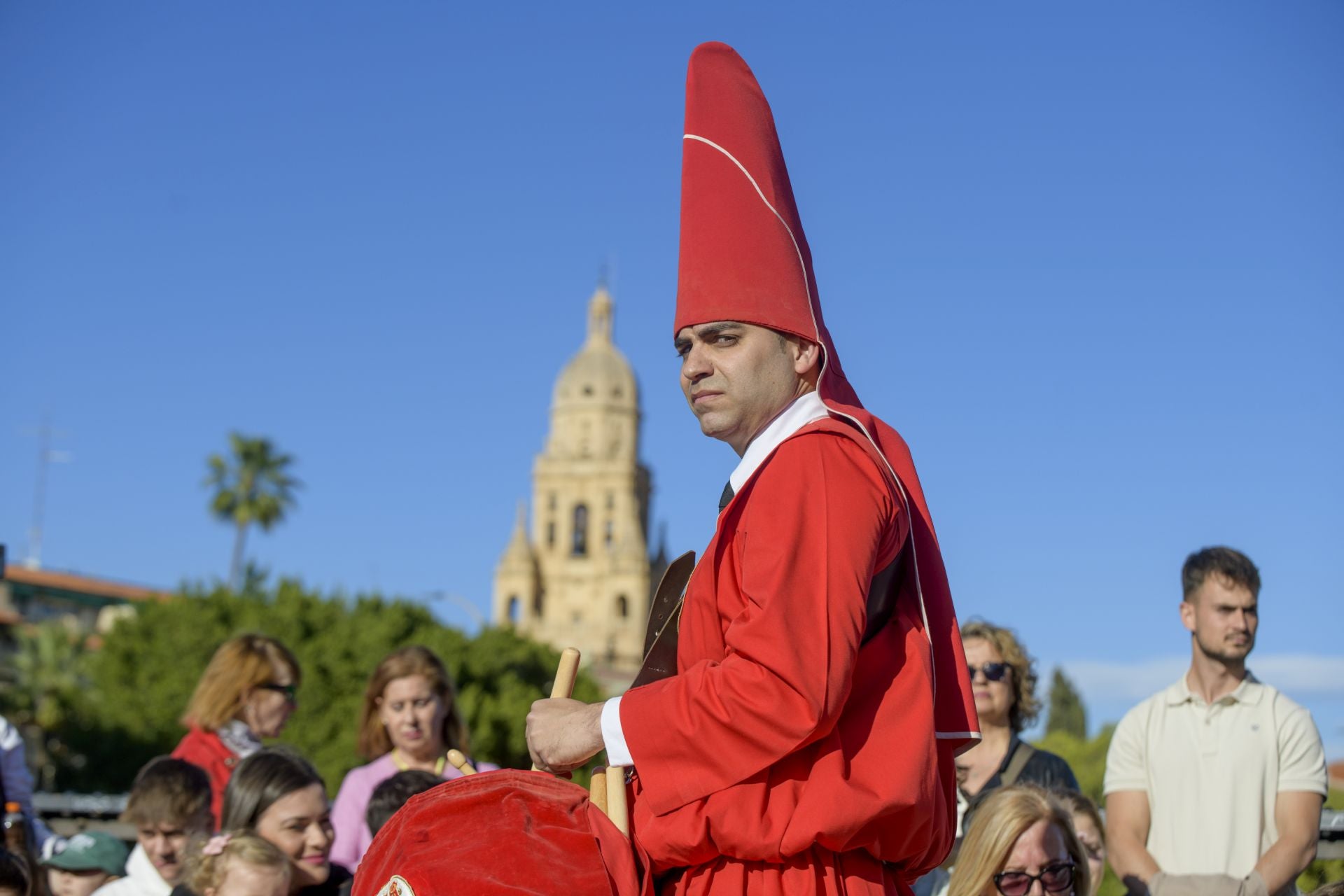 La procesión de los &#039;coloraos&#039;, en imágenes