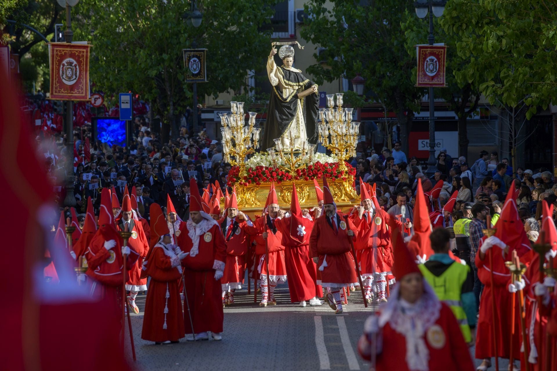 La procesión de los &#039;coloraos&#039;, en imágenes