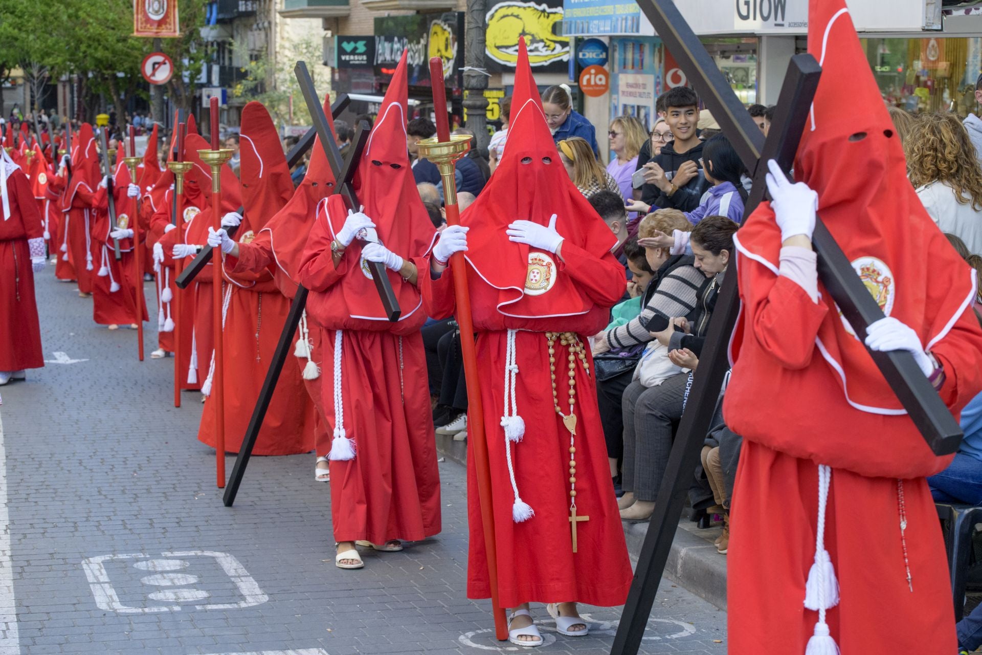 La procesión de los &#039;coloraos&#039;, en imágenes