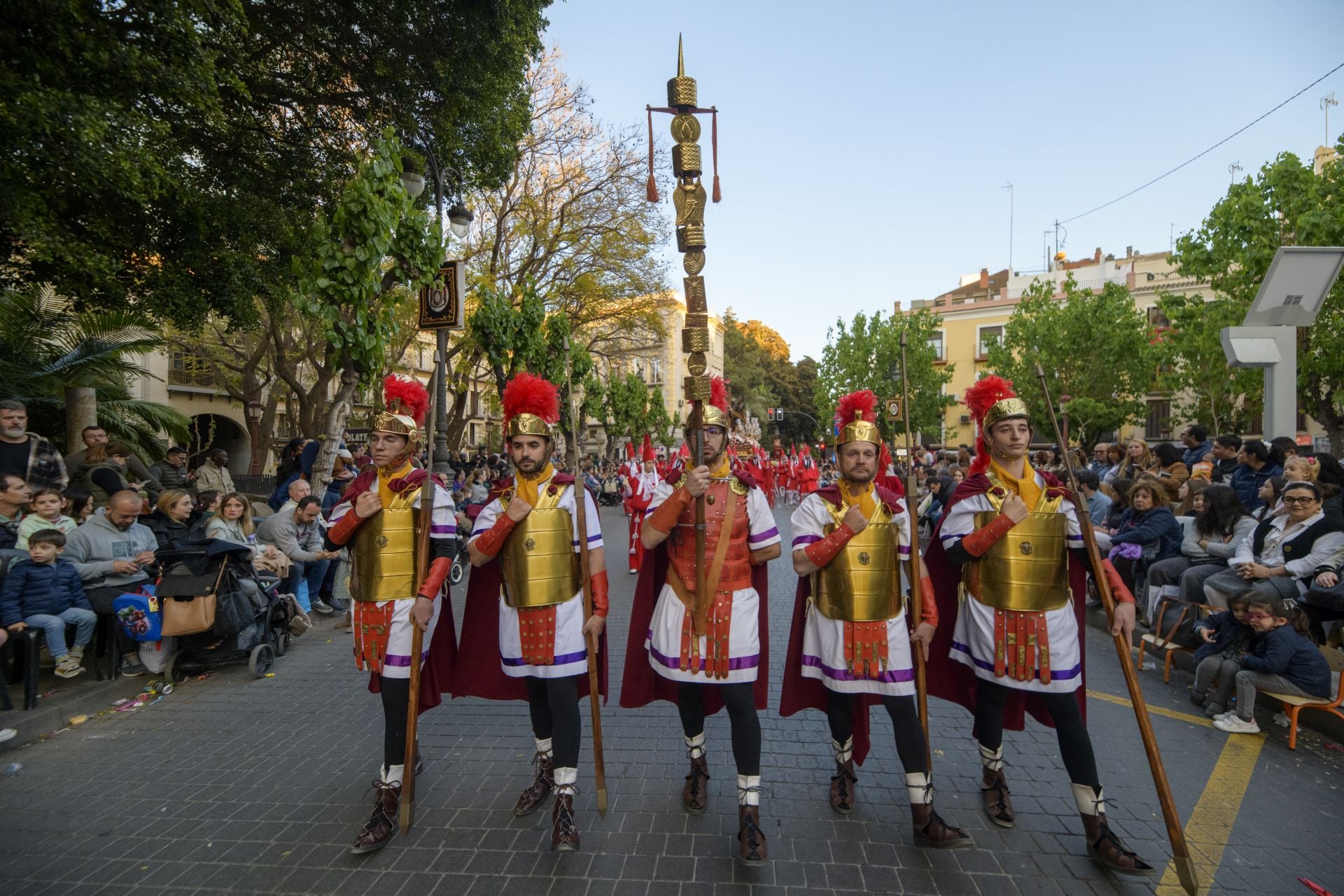 La procesión de los &#039;coloraos&#039;, en imágenes