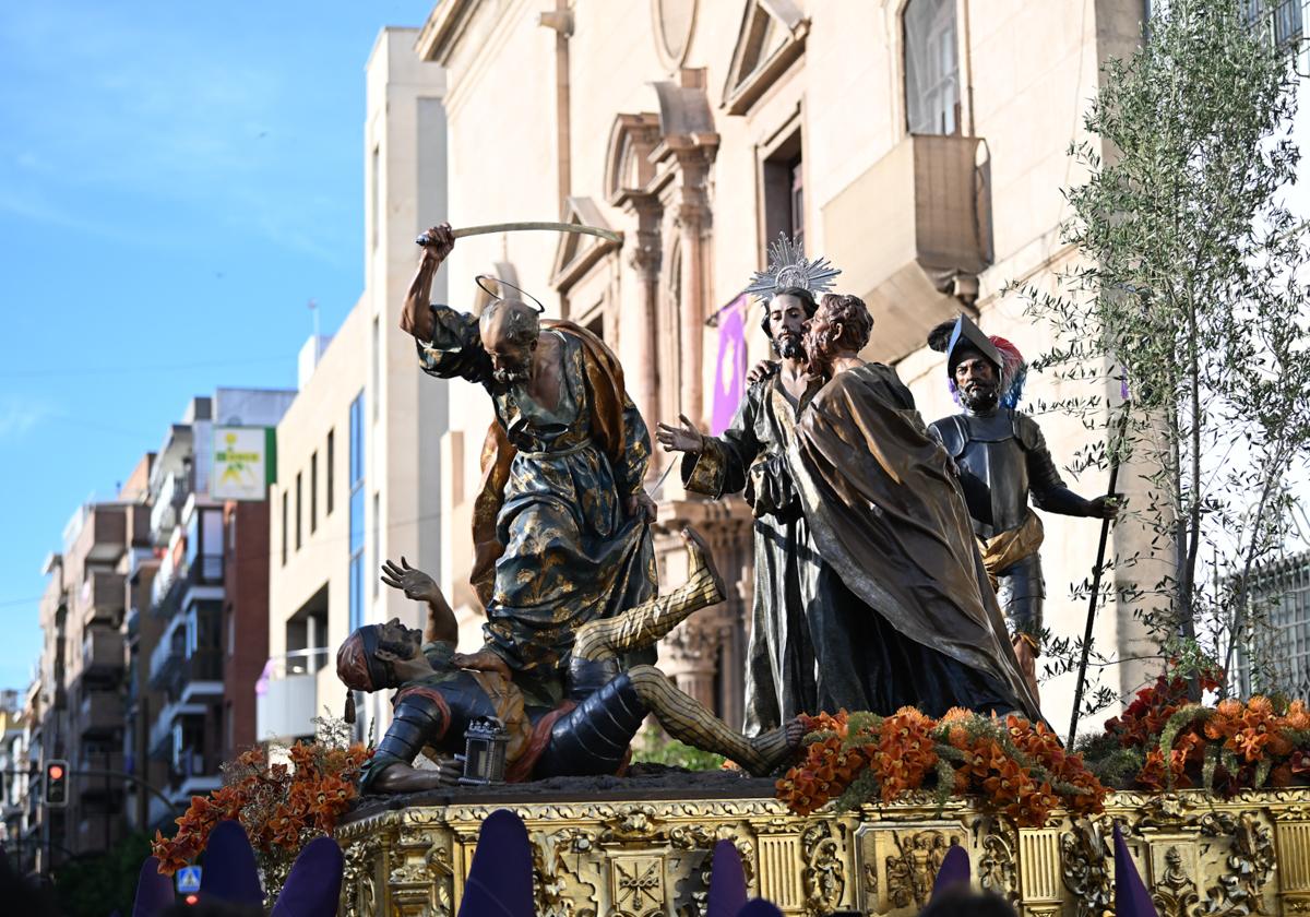 Los 'salzillos' devuelven a murcia la primavera | la verdad