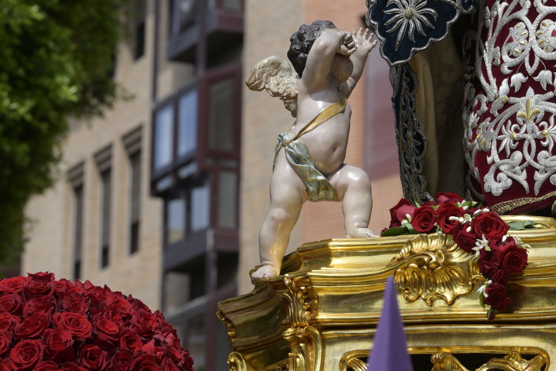 En imágenes, los mejores detalles de la procesión en Murcia de Viernes Santo, los &#039;salzillos&#039;