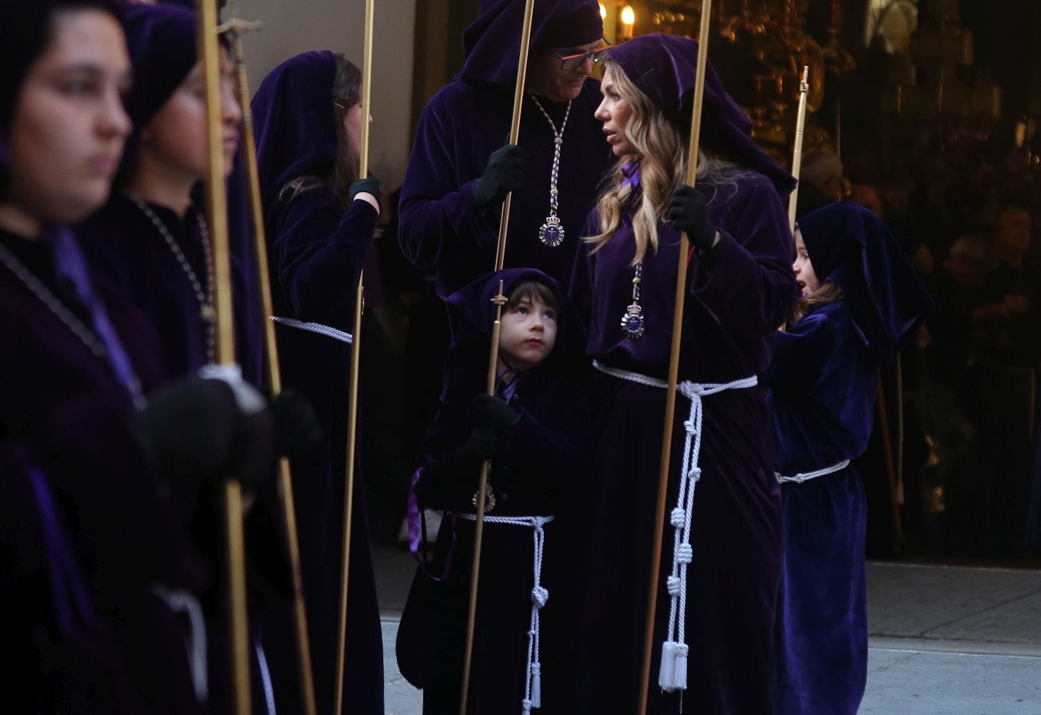 La procesión del Santo Entierro en Cartagena, en imágenes