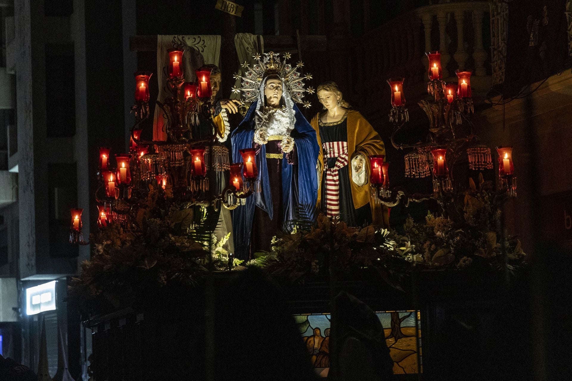 Las imágenes de los cortejos californios del Jueves Santo en Cartagena