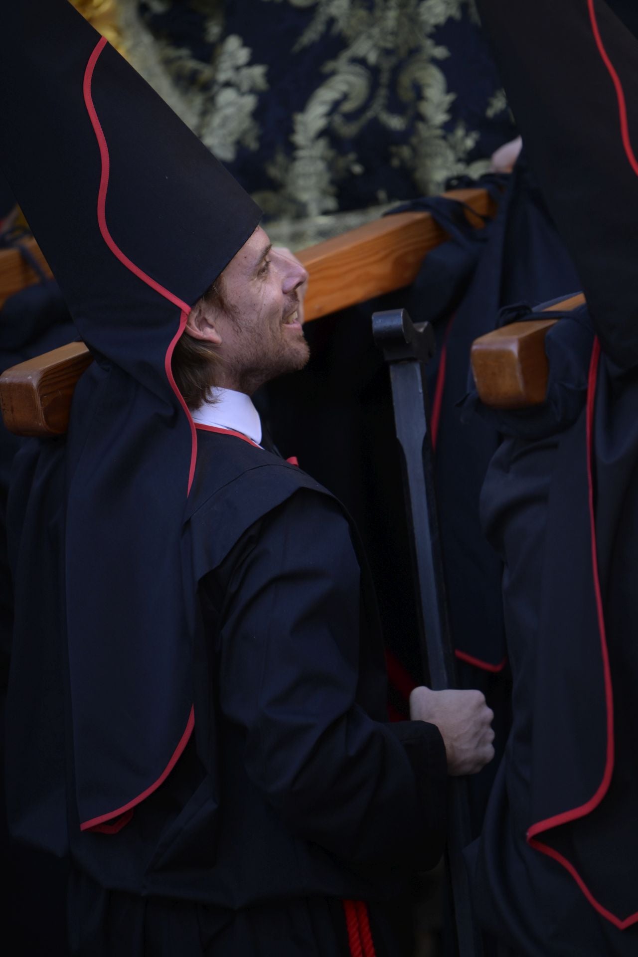 La procesión de la Soledad del Calvario en Murcia, en imágenes