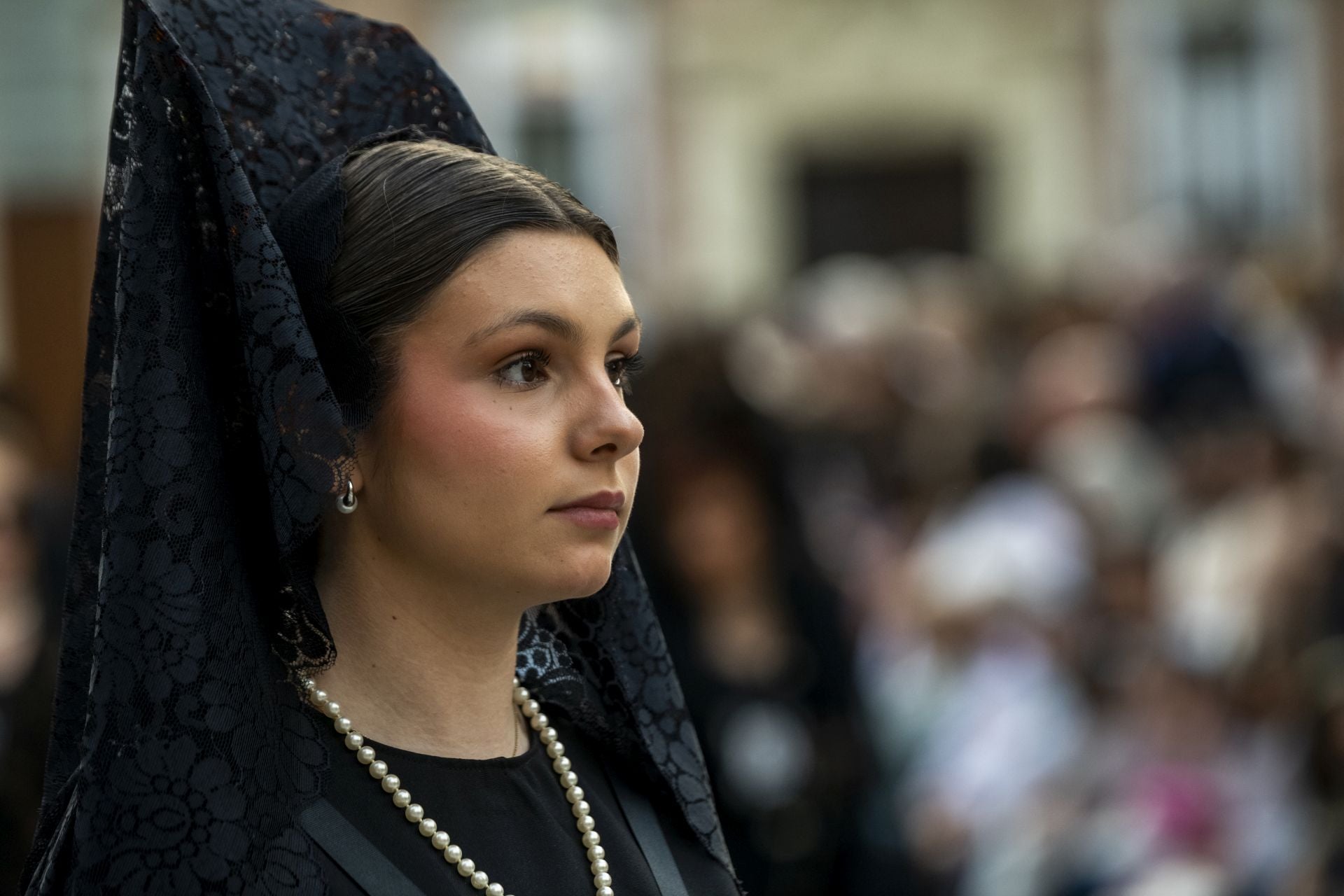 Luto en las calles de Murcia en el Viernes Santo