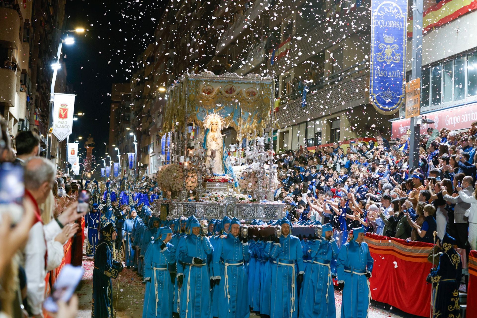 La procesión del Viernes Santo de Lorca, en imágenes