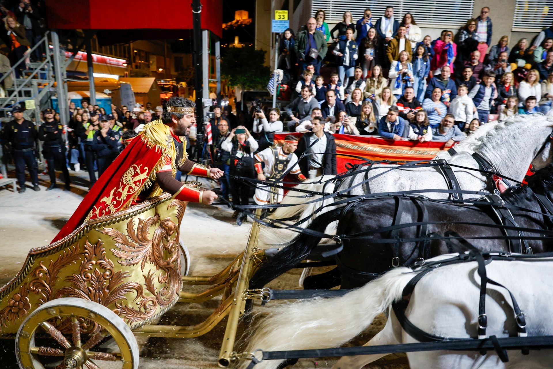 La procesión del Viernes Santo de Lorca, en imágenes