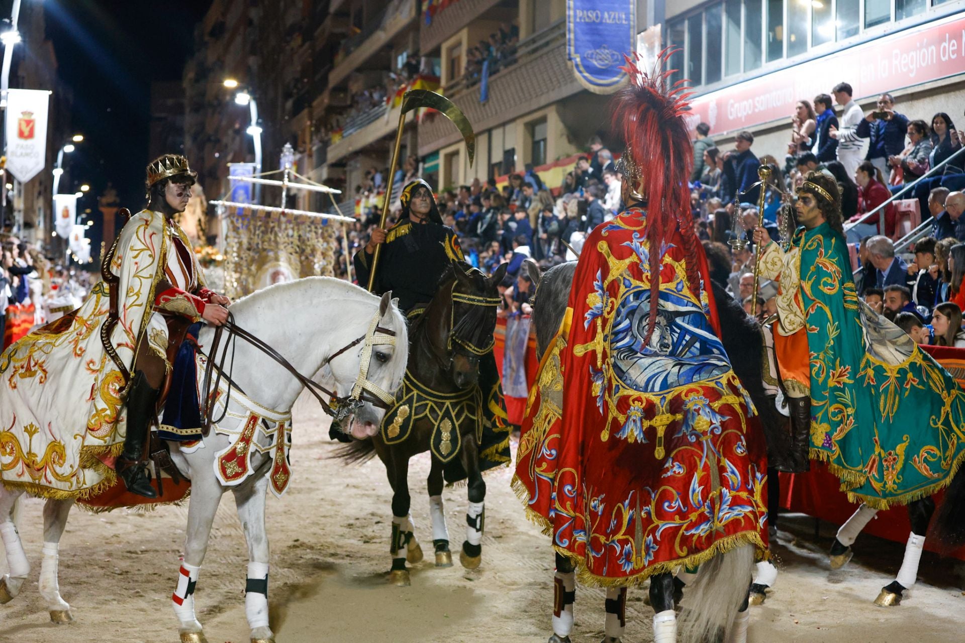 La procesión del Viernes Santo de Lorca, en imágenes