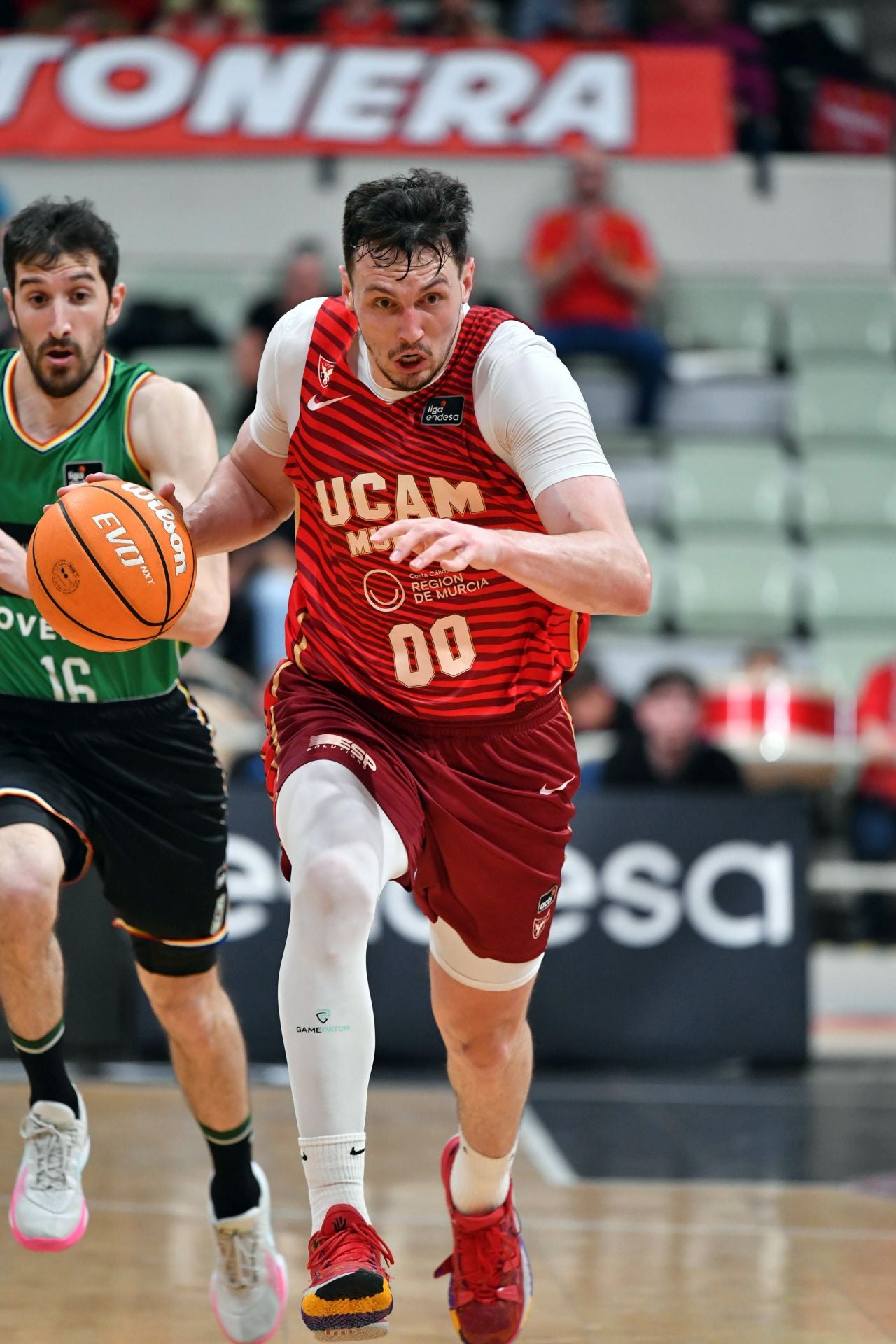 En imágenes, la victoria del UCAM Murcia ante Joventut