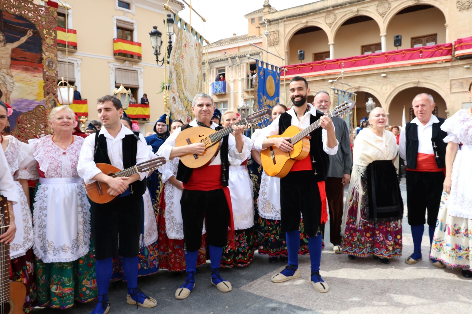 En imágenes, la procesión del Domingo de Resurrección en Lorca