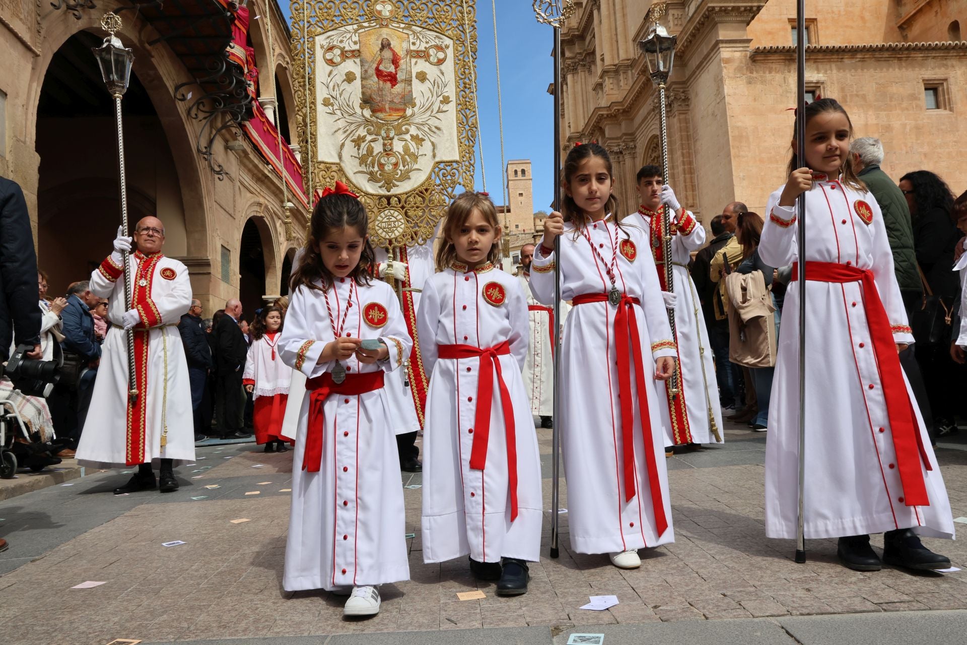 En imágenes, la procesión del Domingo de Resurrección en Lorca